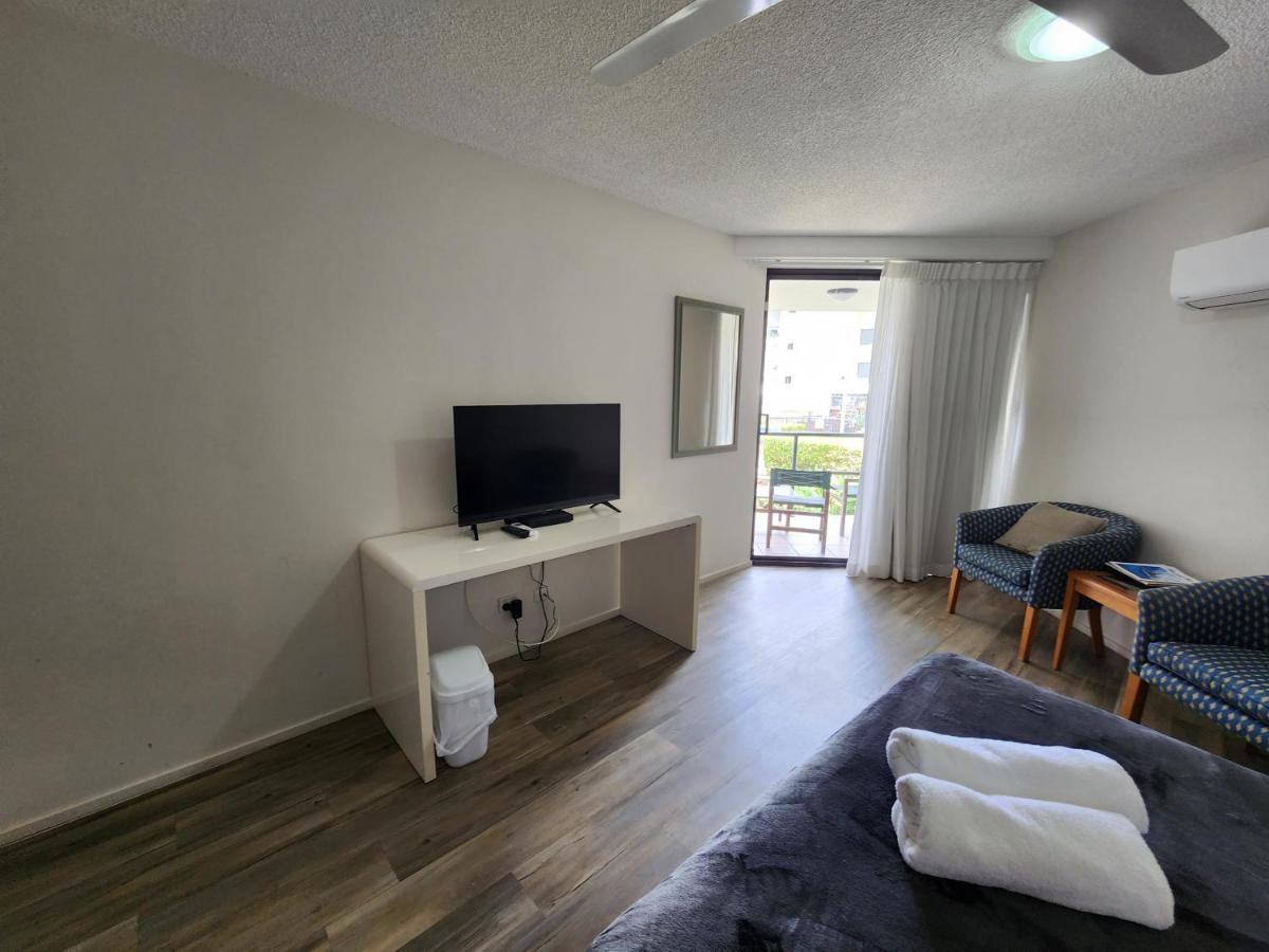 The Beach Retreat Coolum Кулъм Бийч Екстериор снимка