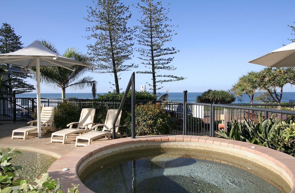 The Beach Retreat Coolum Кулъм Бийч Екстериор снимка